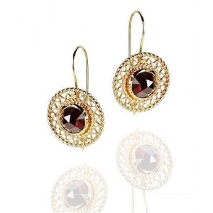 Rafael Jewelry Designer Round 14k Yellow Gold Earrings with Garnet Boucles d'Oreilles
