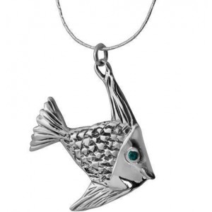 Fish Pendant in Sterling Silver with Emerald Stone by Rafael Jewelry Bijoux Juifs