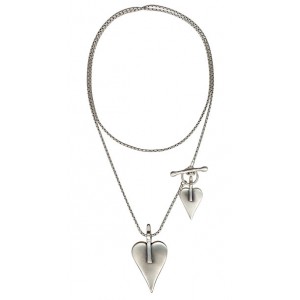 Silver Necklace with Heart Pendant and Toggle Clasp Bijoux Juifs